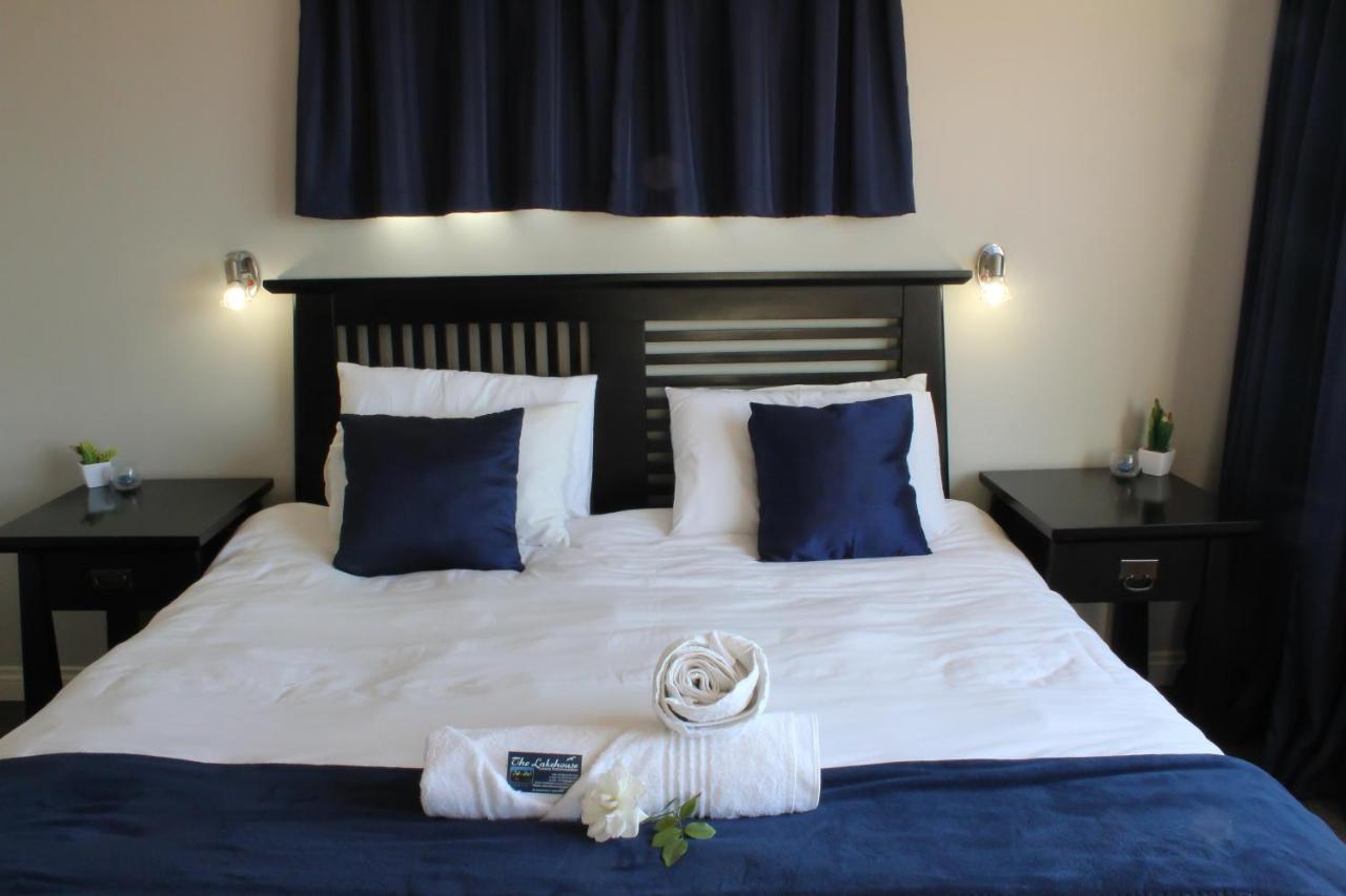 The Lakehouse Guest House Brakpan Vliegveld Extérieur photo